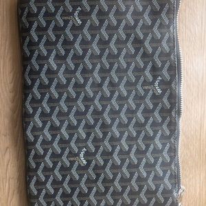 Black / Gray mini clutch handbag